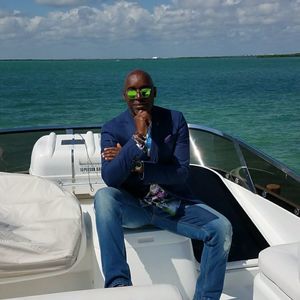 Meet your Posher, Theodore